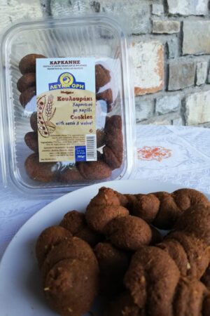 Κουλουράκι χαρουπιού με καρύδι